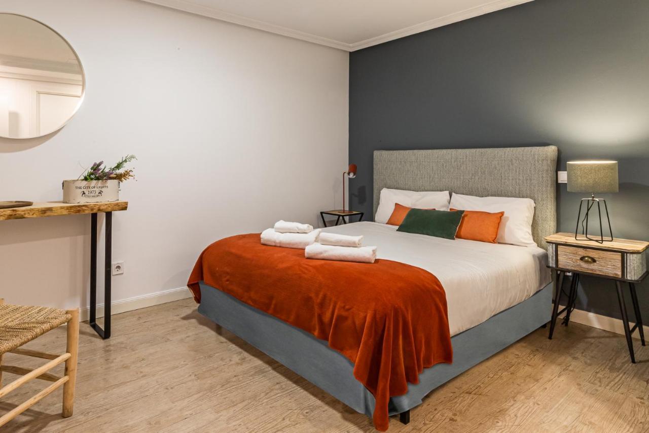 Queens Plaza Mayor I Madrid Bagian luar foto